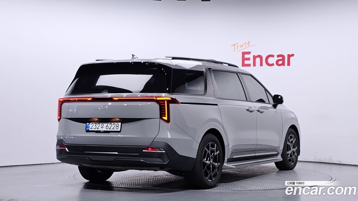 Kia Canival 2025