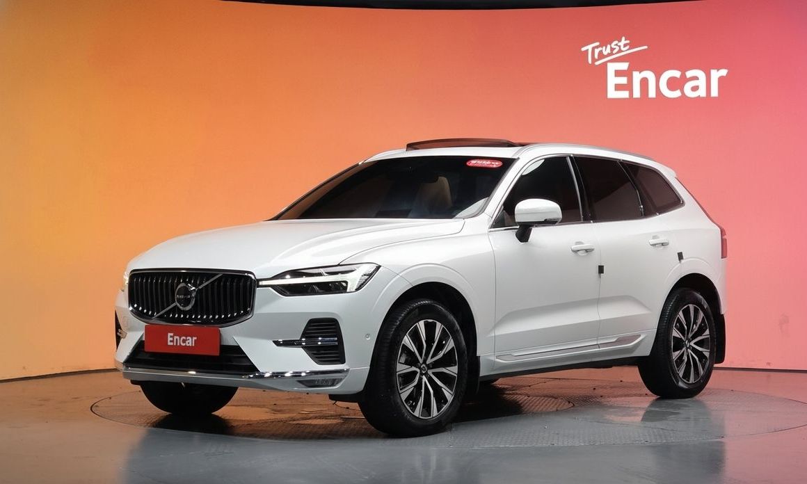 Volvo XC60 2025