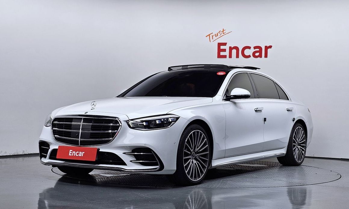 Mercedes-Benz S-Class 2024