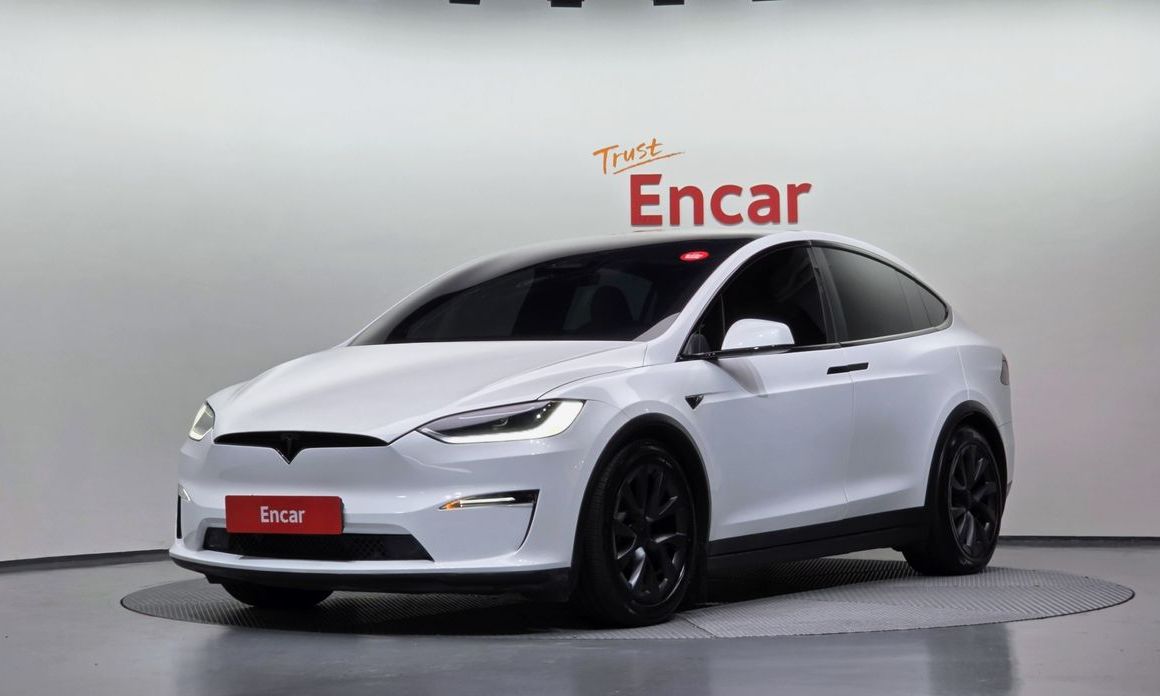 Tesla Model X 2023