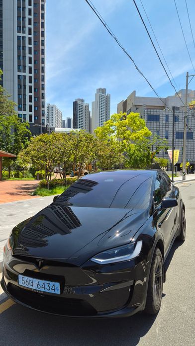 Tesla Model X 2026