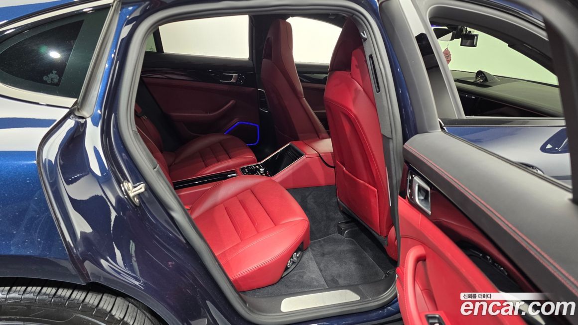 Porsche Panamera 2018