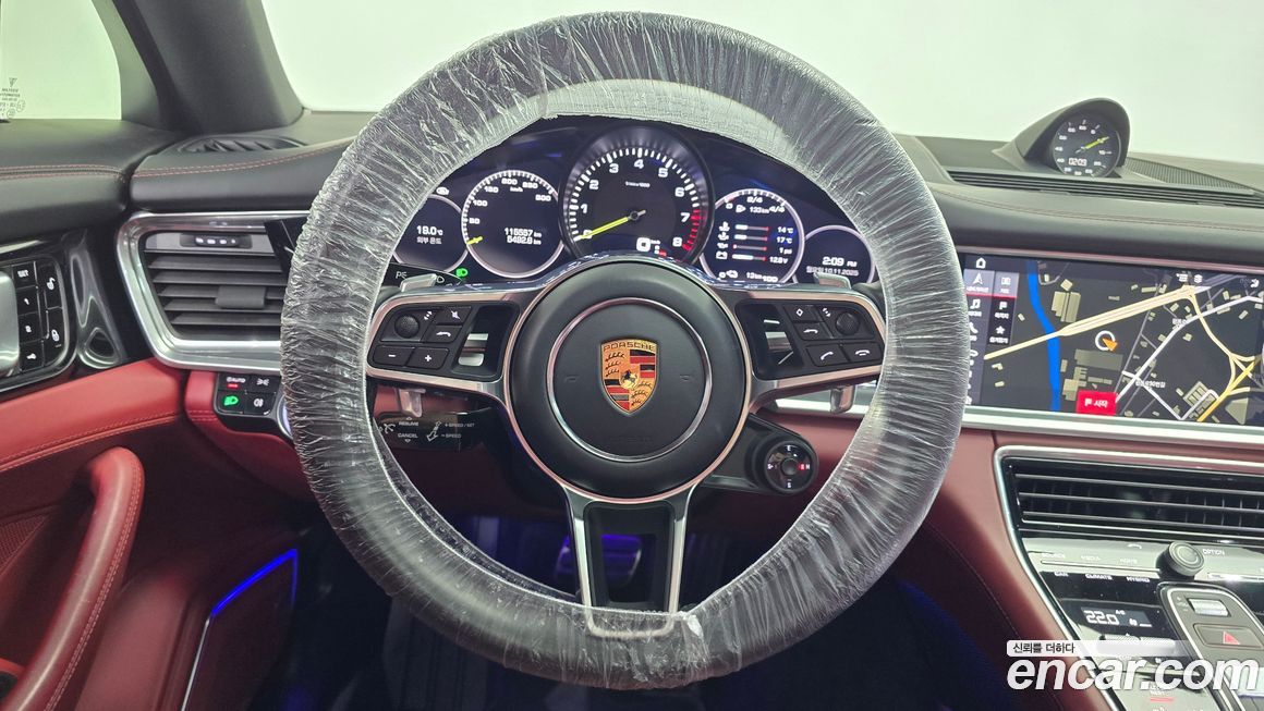 Porsche Panamera 2018