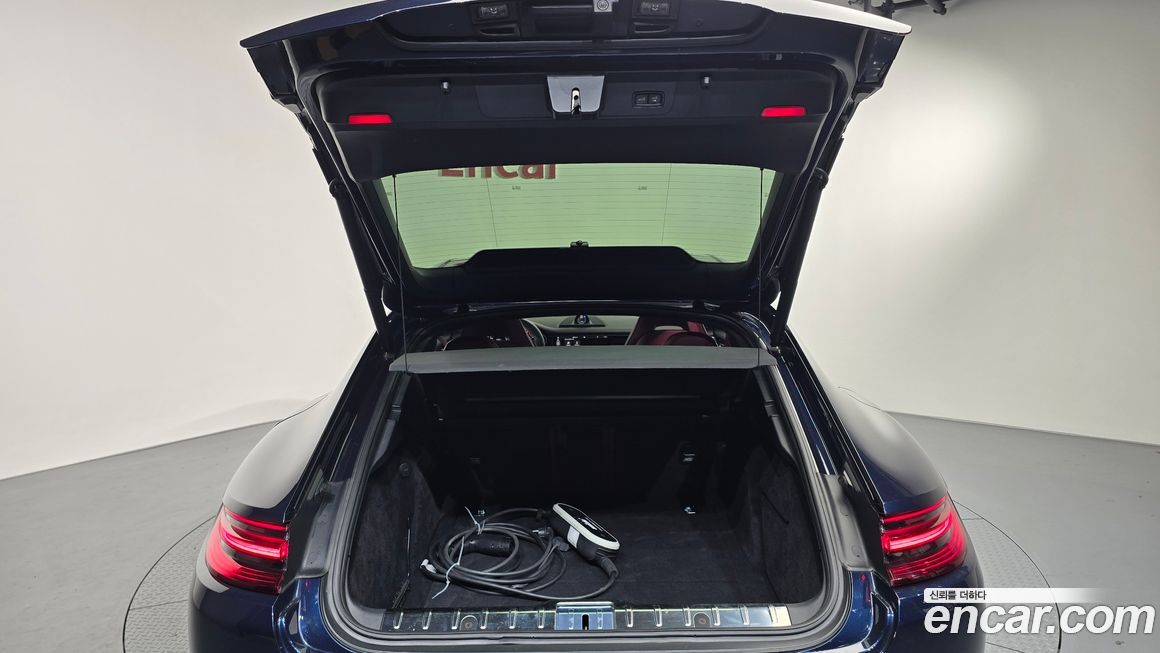 Porsche Panamera 2018