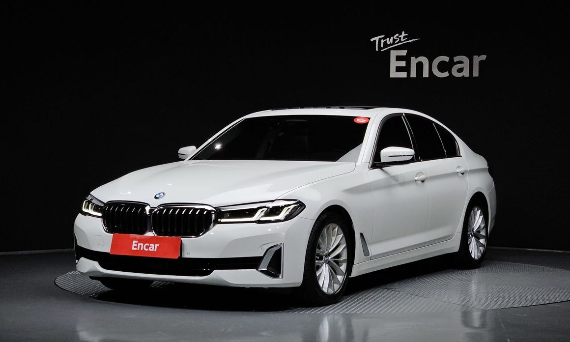 BMW 5-Series 2022