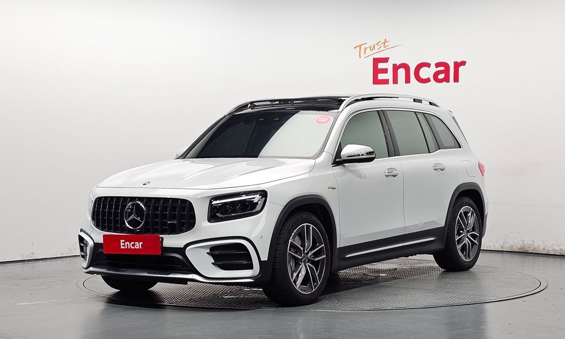 Mercedes-Benz GLB-Class 2024