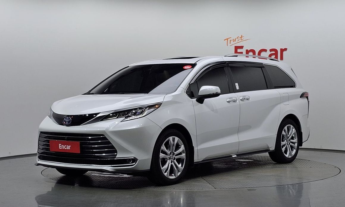 Toyota Sienna 2023