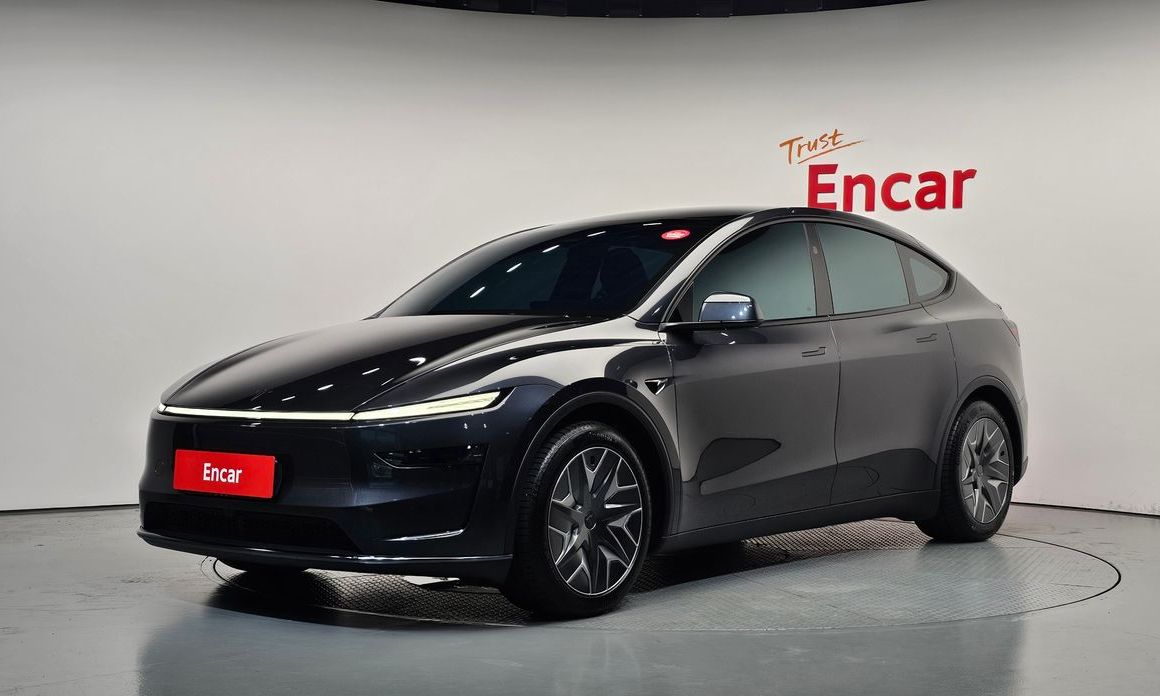 Tesla Model Y 2026