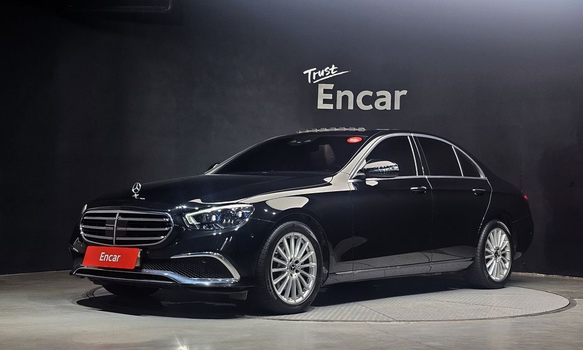 Mercedes-Benz E-Class 2021
