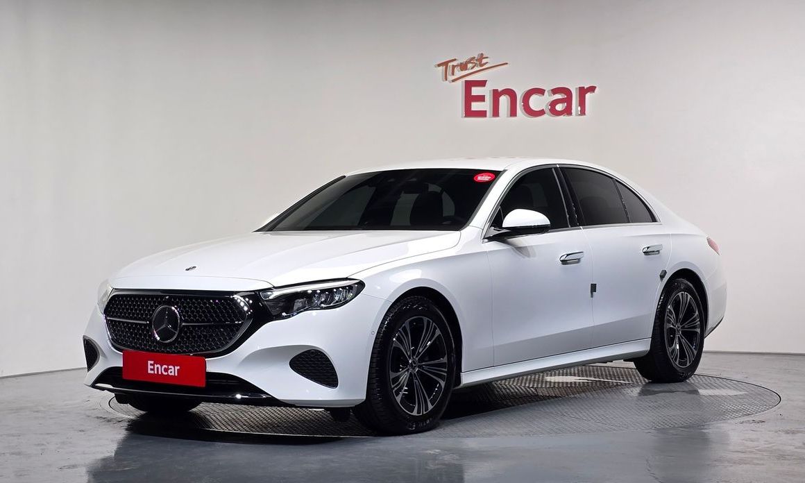 Mercedes-Benz E-Class 2025