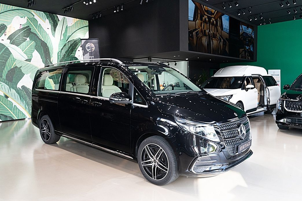 Mercedes-Benz V-Class 2025