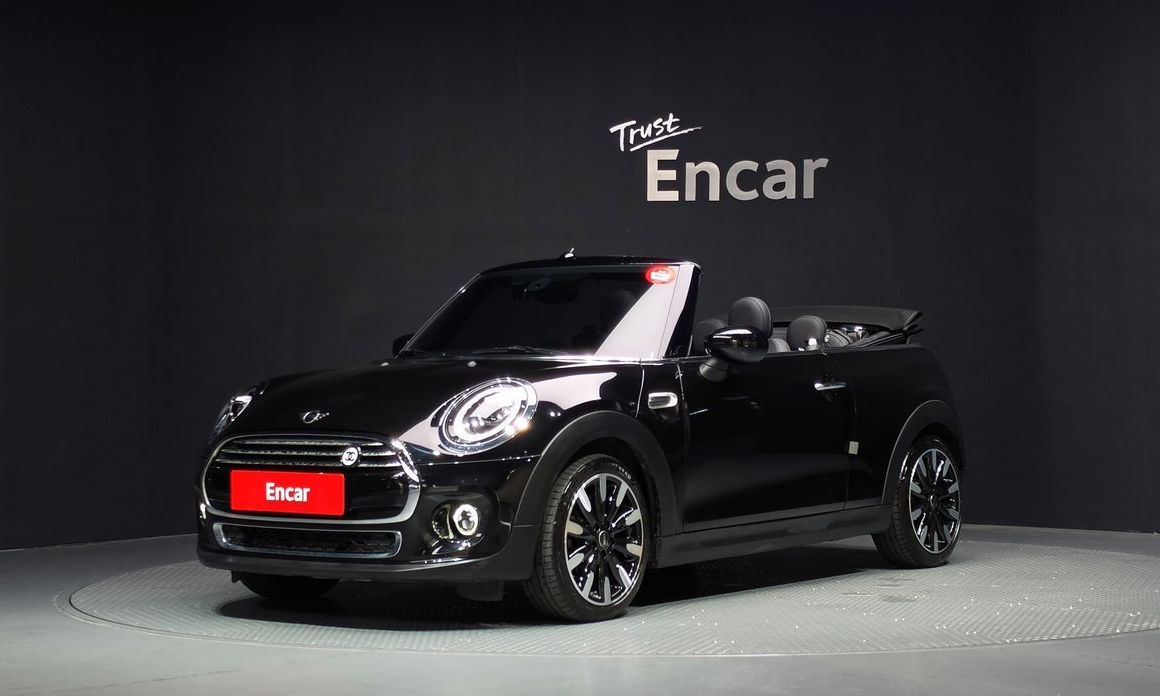 Mini Cooper Convertible 2021