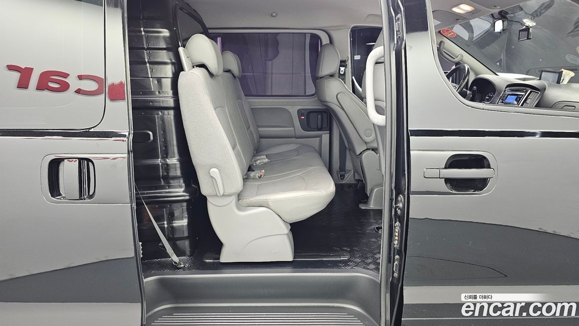 Hyundai Starex 2019