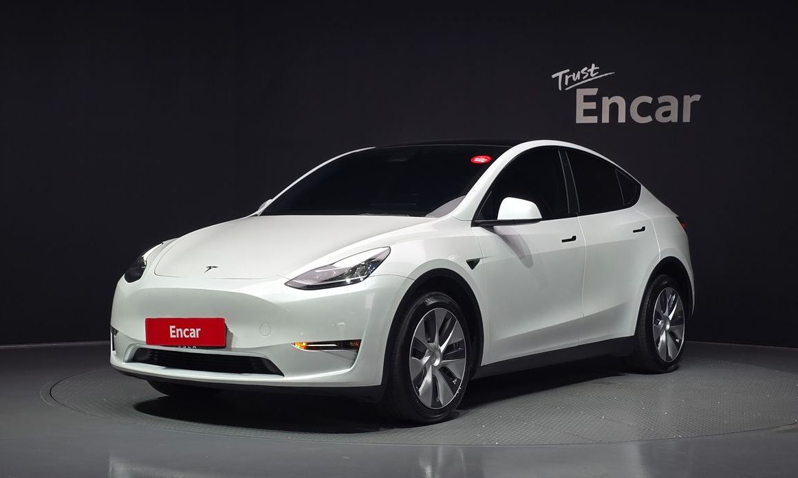 Tesla Model Y 2022