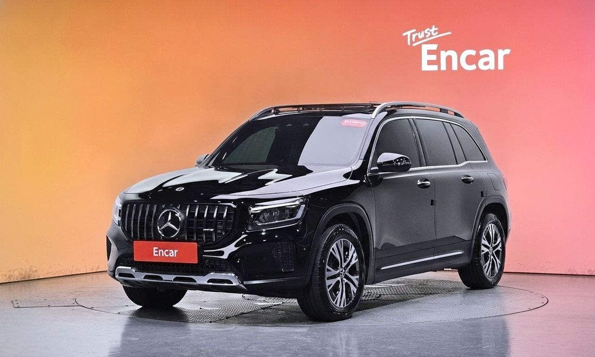 Mercedes-Benz GLB-Class 2024