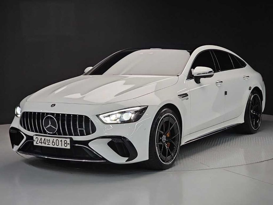 Mercedes-Benz AMG GT 2023