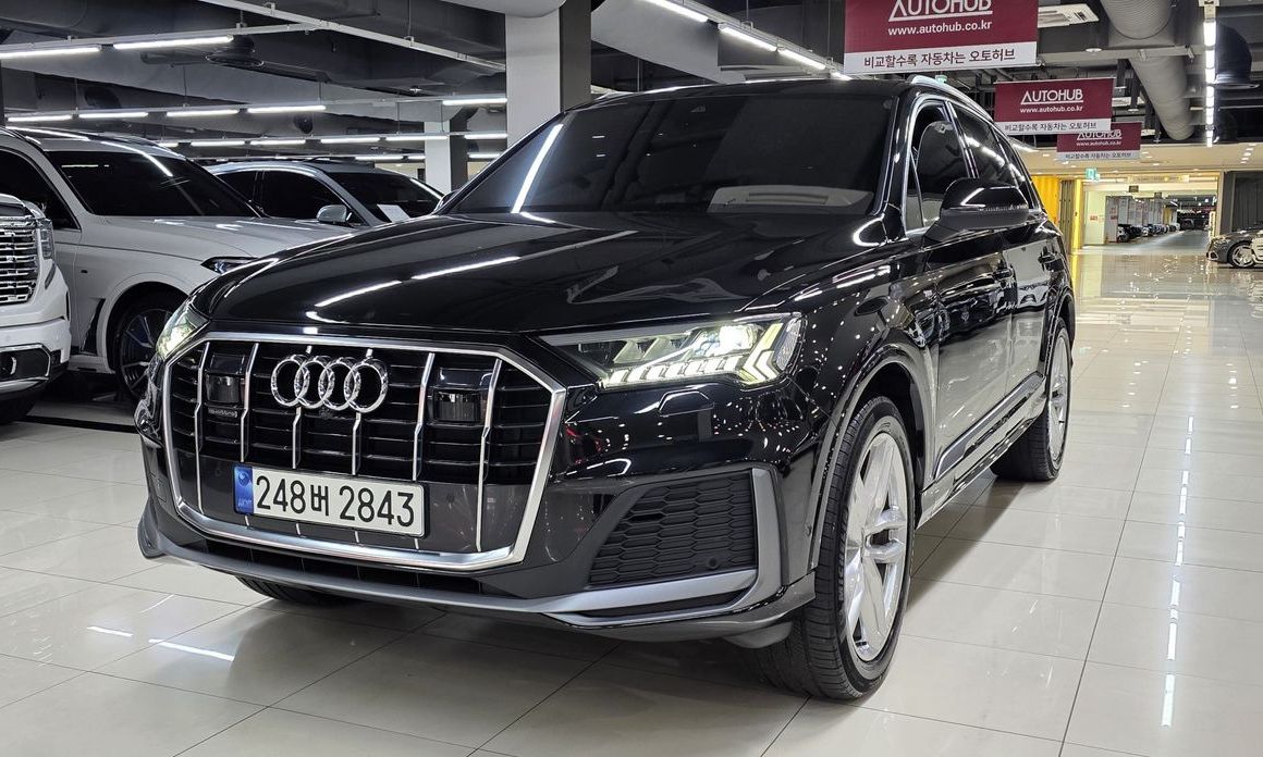 Audi Q7 2023
