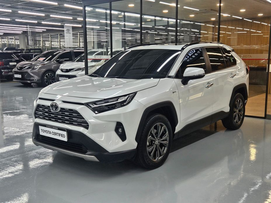 Toyota RAV4 2025