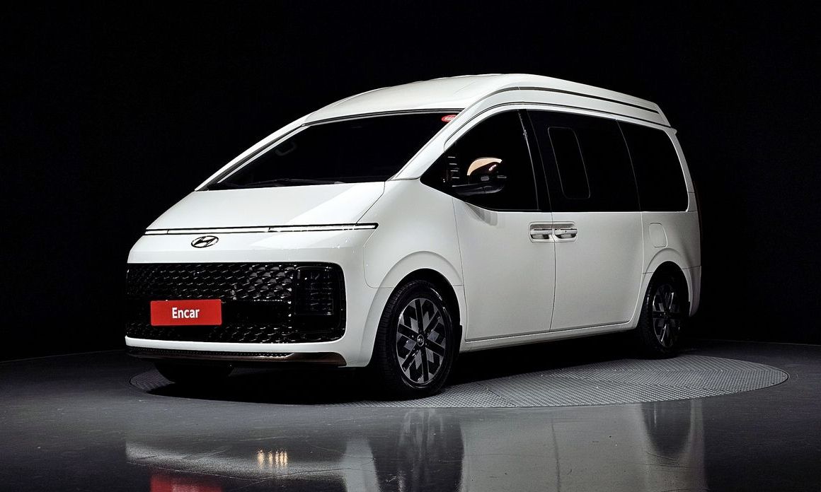 Hyundai Staria 2023