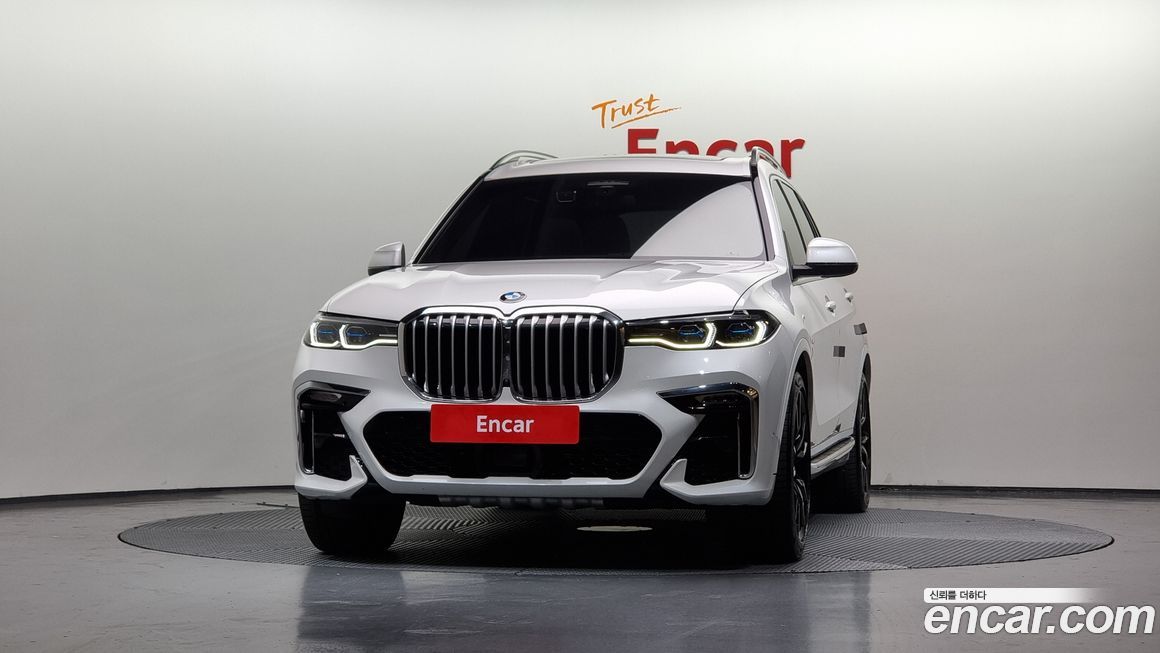 BMW X7 2022
