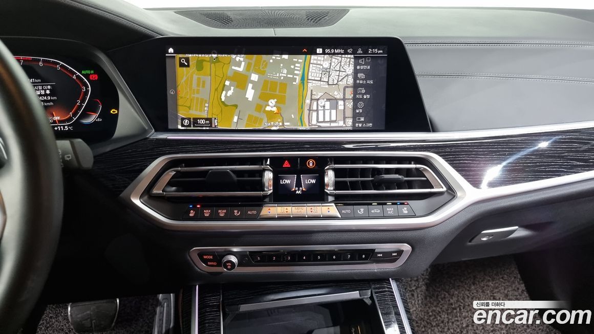 BMW X7 2022