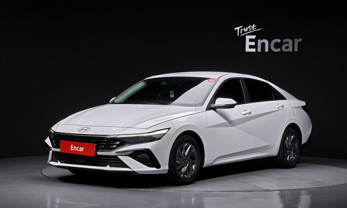 Hyundai AVANTE 2024