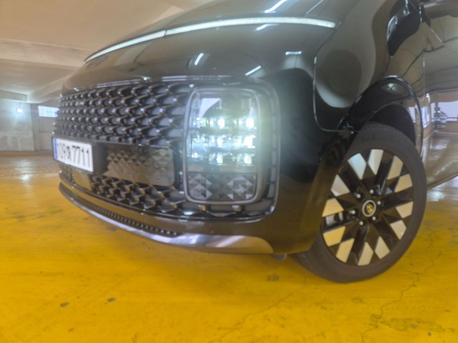 Hyundai Staria 2025