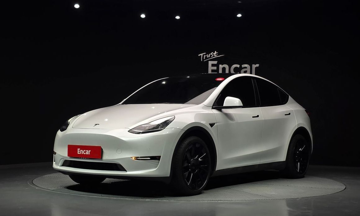 Tesla Model Y 2022