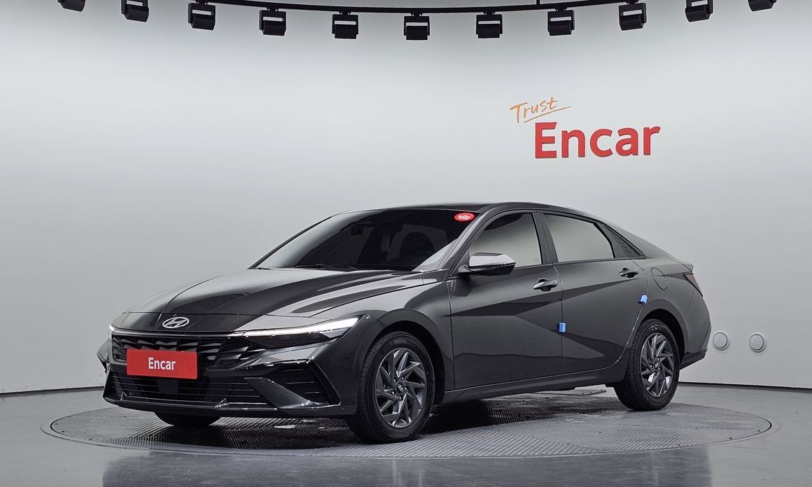 Hyundai AVANTE 2024