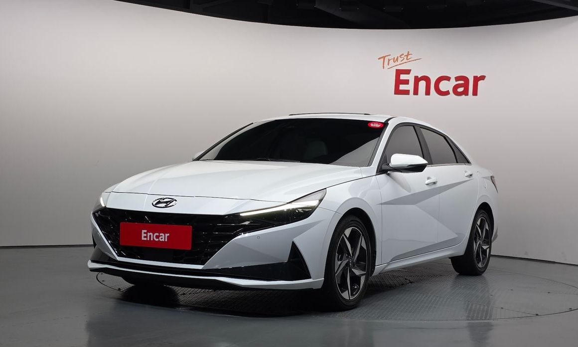 Hyundai AVANTE 2022