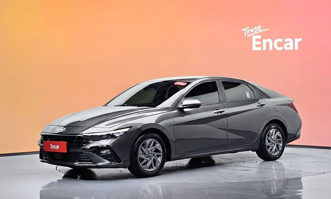 Hyundai AVANTE 2025