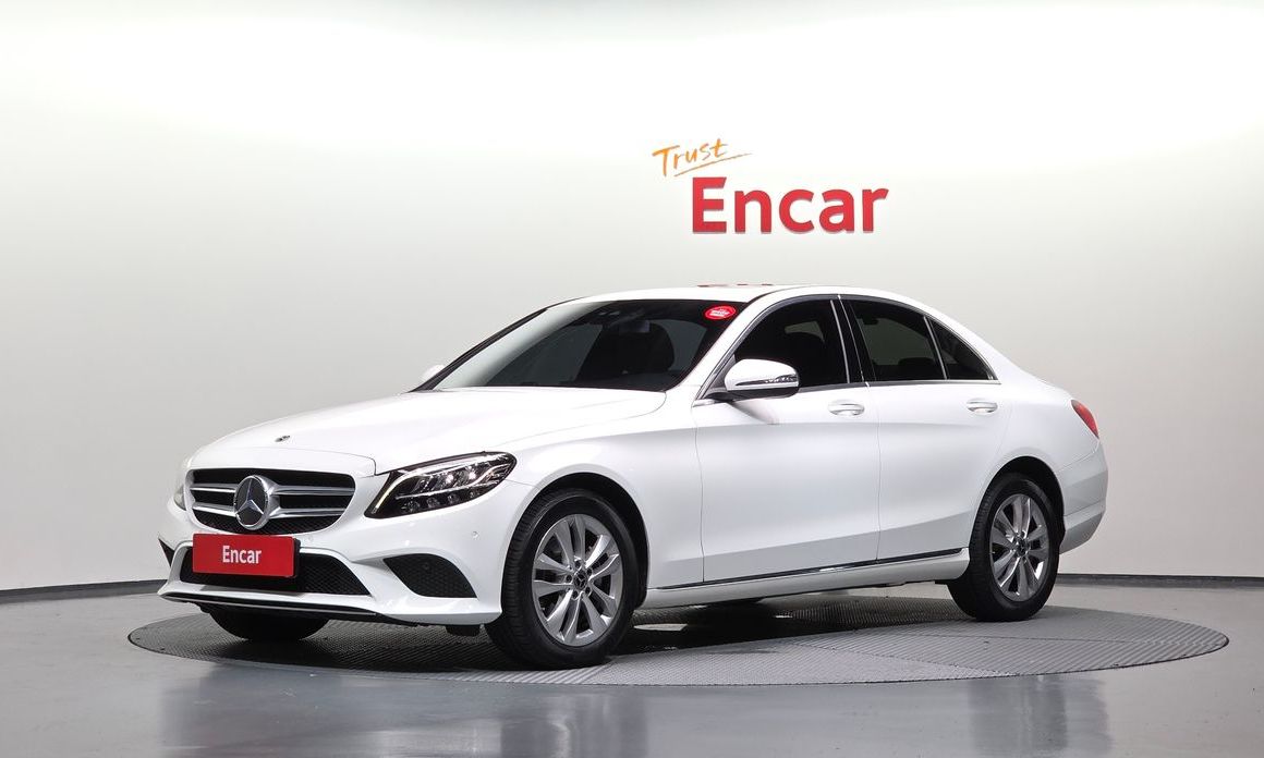 Mercedes-Benz C-Class 2020