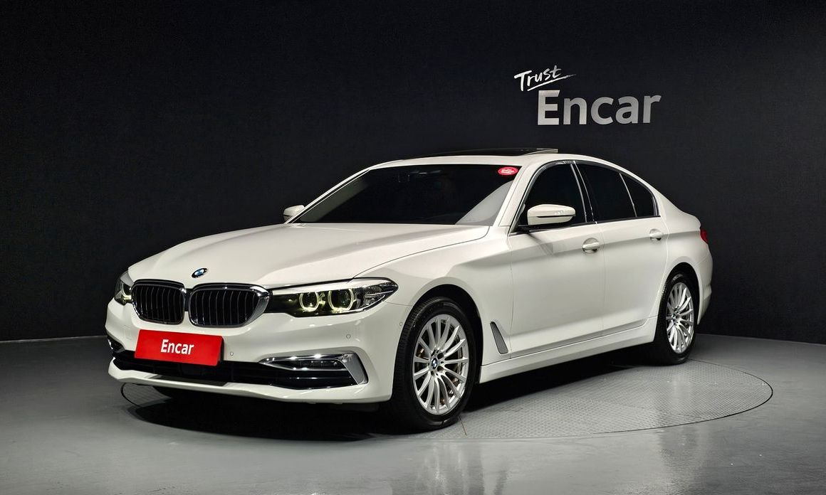 BMW 5-Series 2020