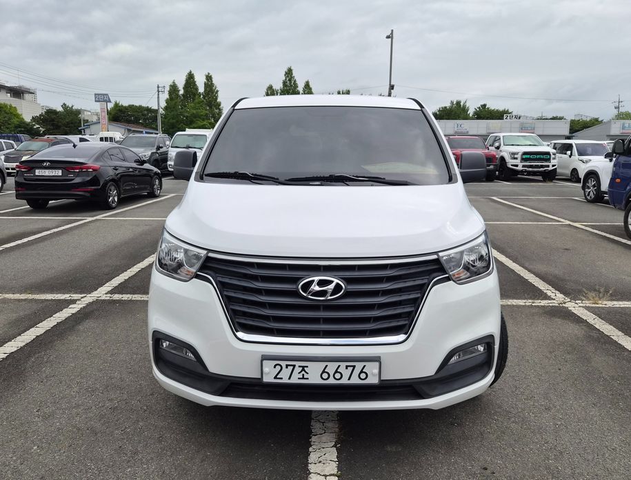 Hyundai Starex 2019