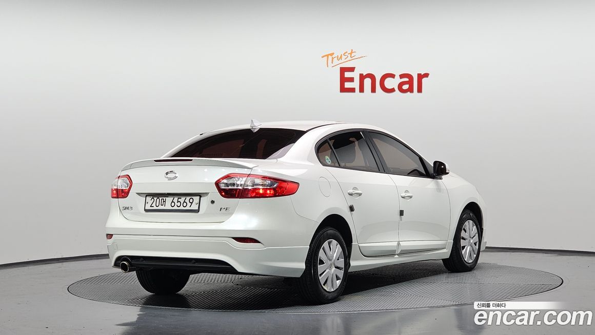 Renault-KoreaSamsung SM3 2011