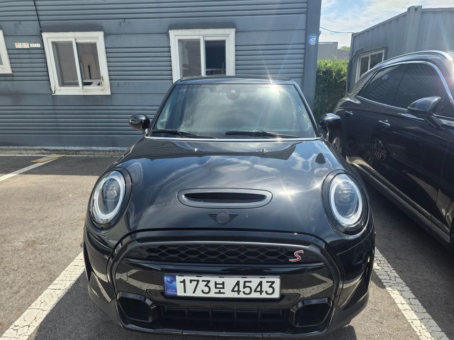 Mini Cooper 2024