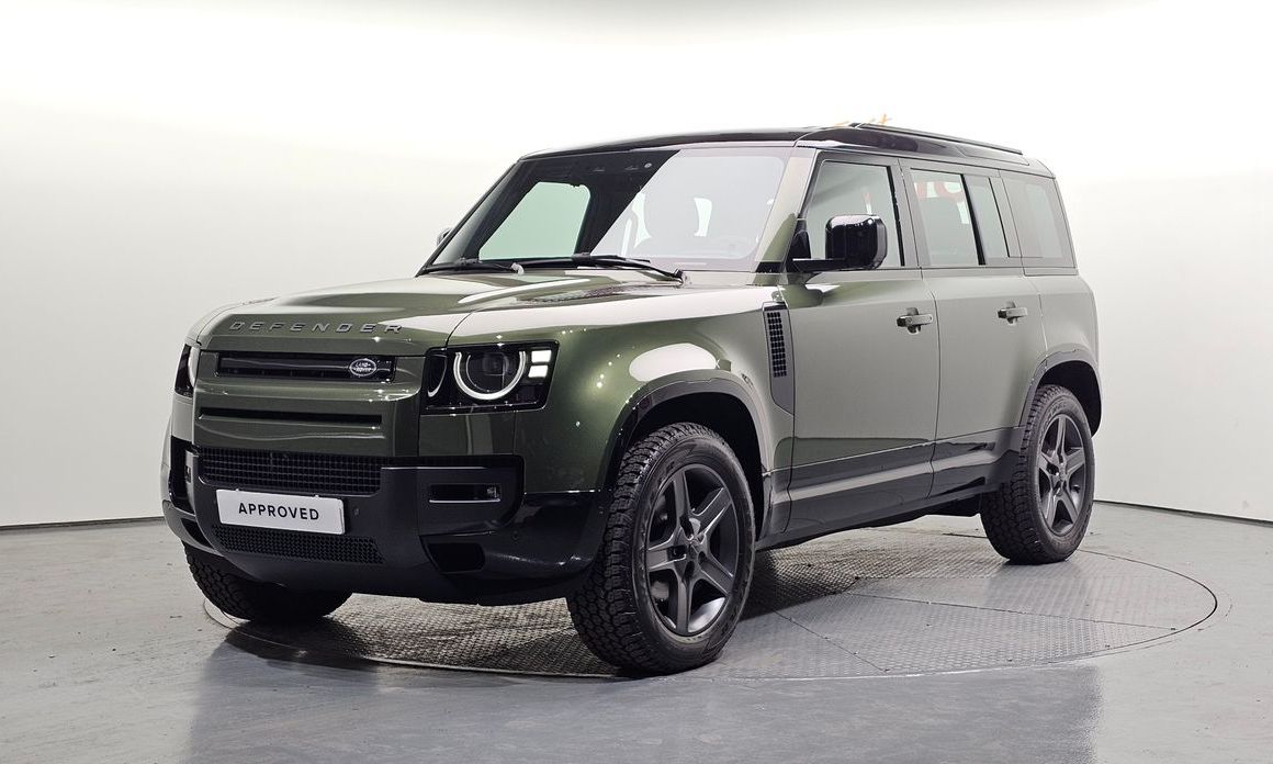 Land Rover Defender 2026