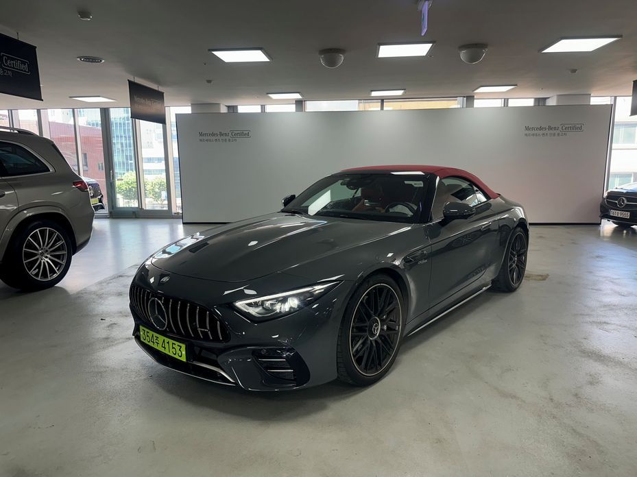 Mercedes-Benz SL-Class 2025