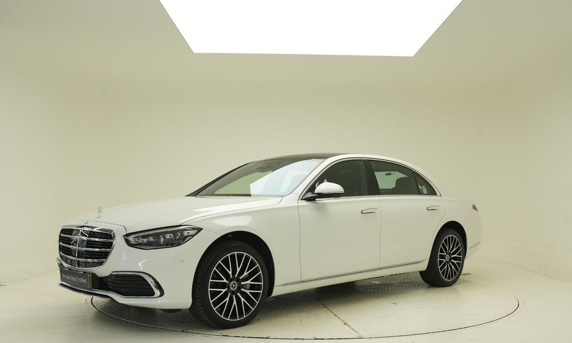 Mercedes-Benz S-Class 2025