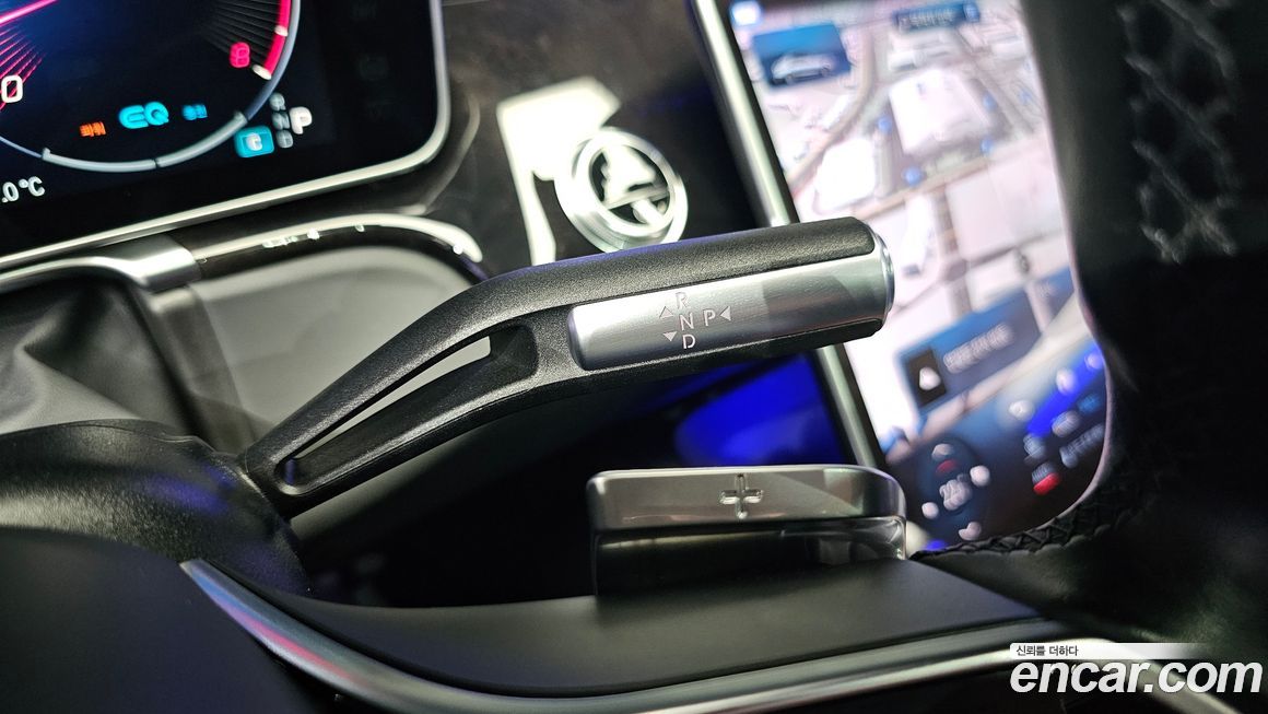 Mercedes-Benz S-Class 2022