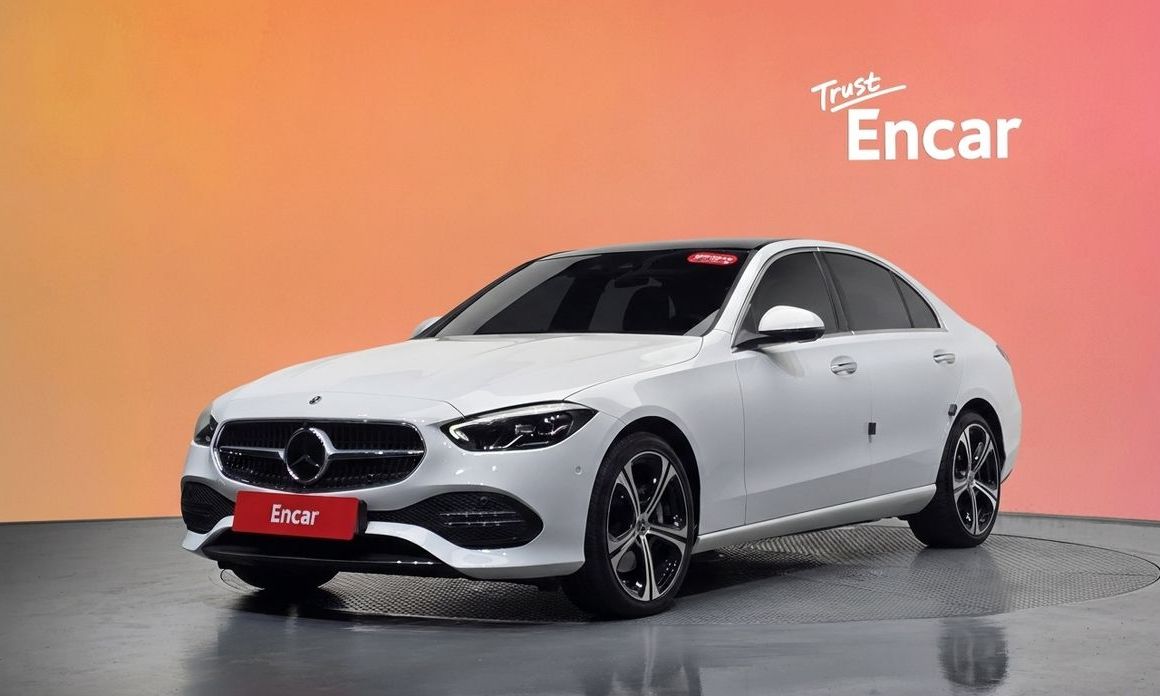 Mercedes-Benz C-Class 2023
