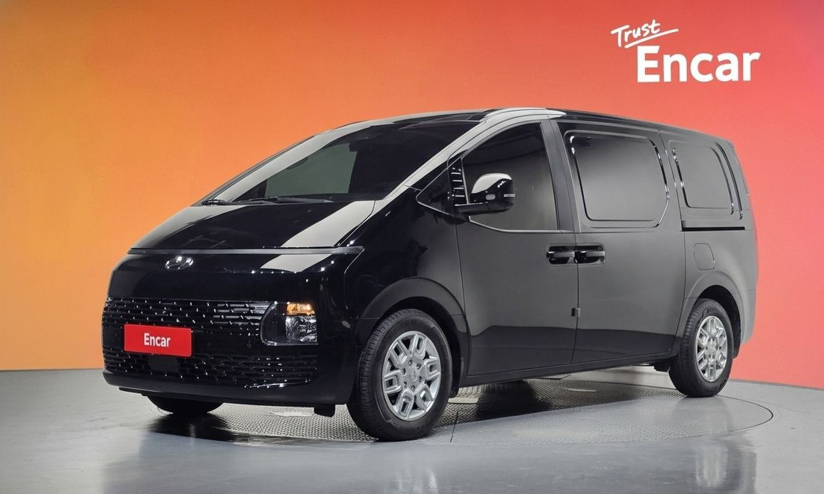 Hyundai Staria 2023