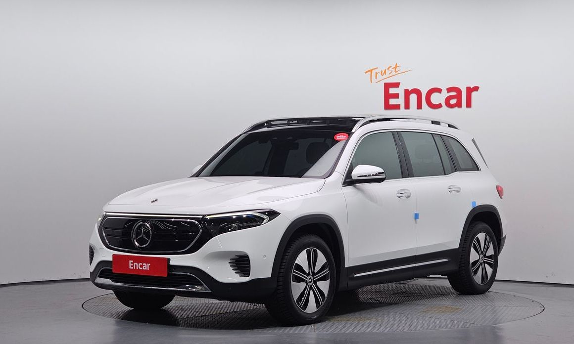 Mercedes-Benz EQB 2024