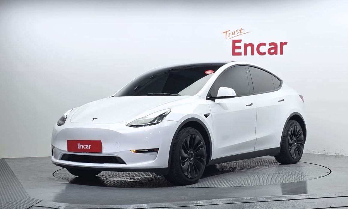 Tesla Model Y 2022