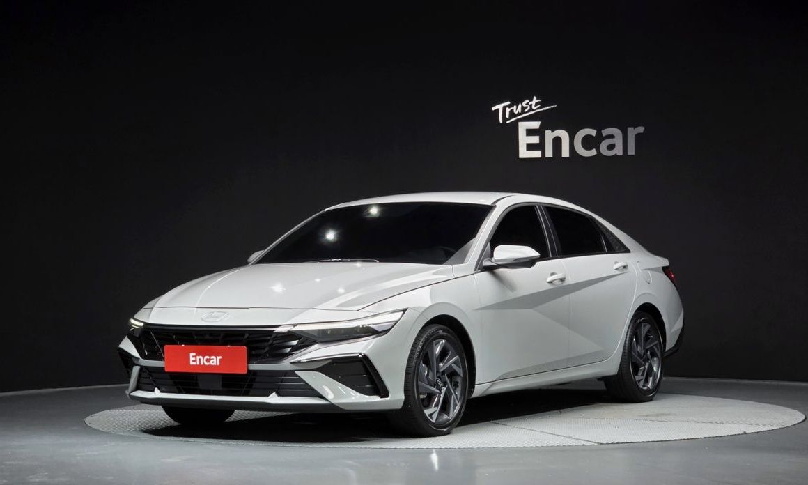 Hyundai AVANTE 2025