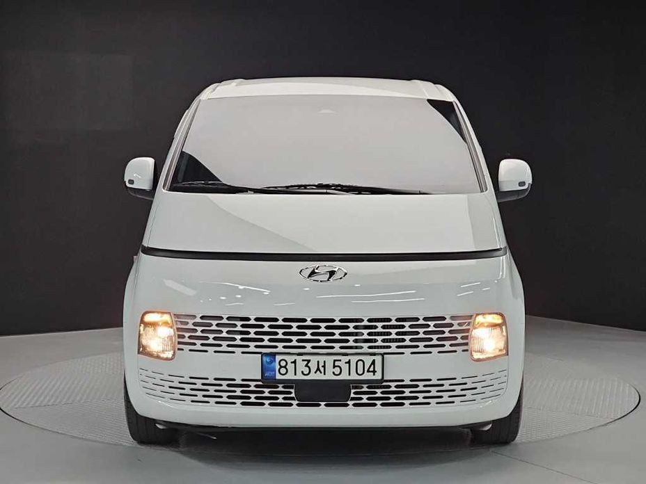 Hyundai Staria 2022