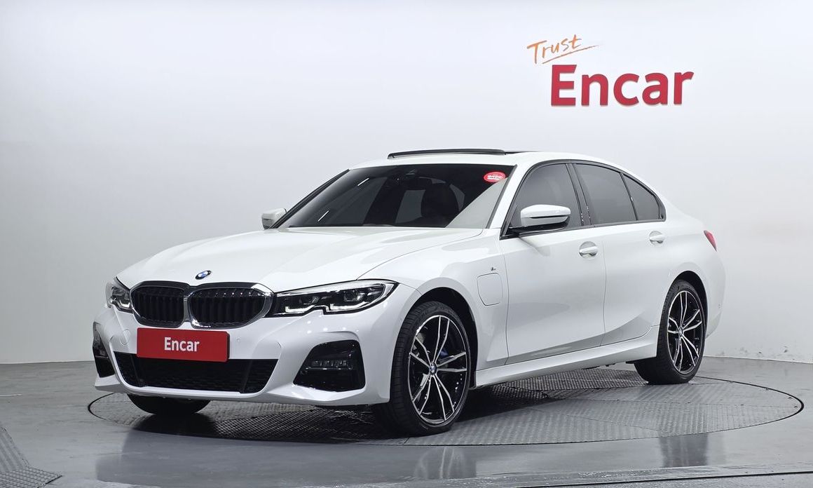 BMW 3-Series 2021