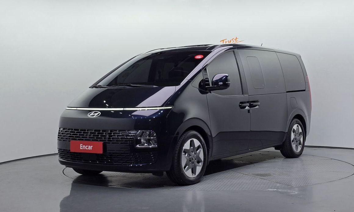 Hyundai Staria 2025