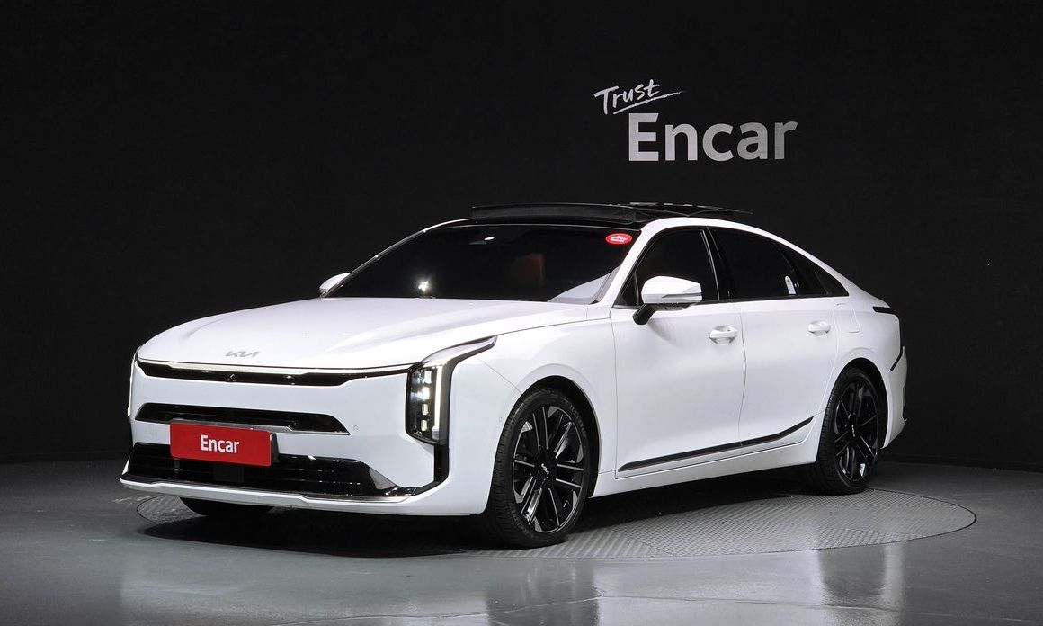 Kia K8 2025