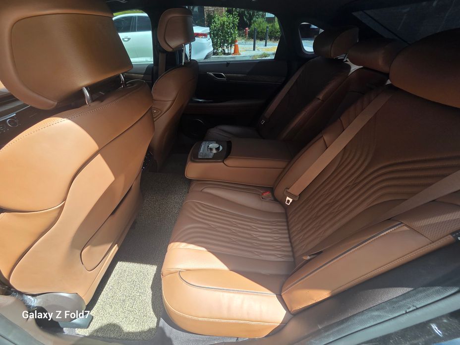 Genesis G80 2023